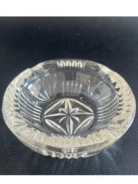 NWOT: Glass Ashtray . NEW